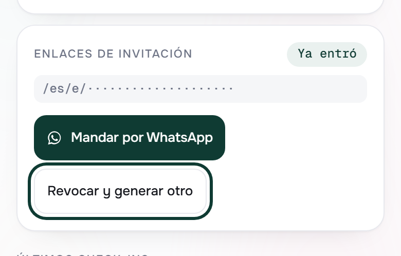 La ficha del cliente con su enlace de invitación y el botón de revocar y generar otro resaltado.